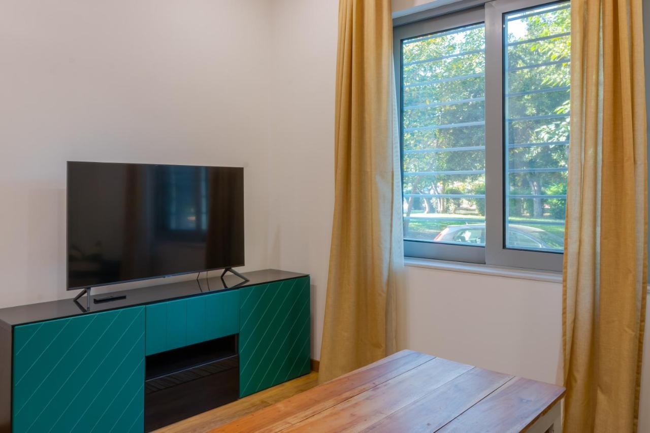 Academia Apartments By The Park أثينا المظهر الخارجي الصورة